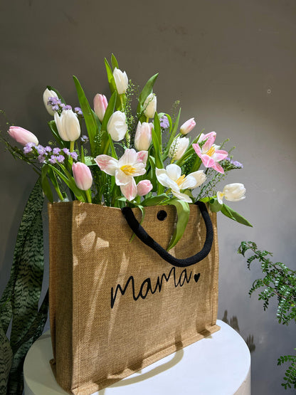 Mama Blooms